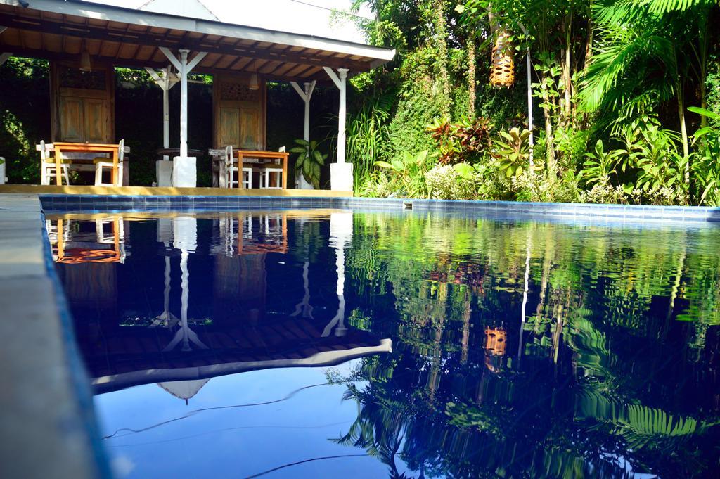 Desa Nyima Hotell Seminyak Exteriör bild