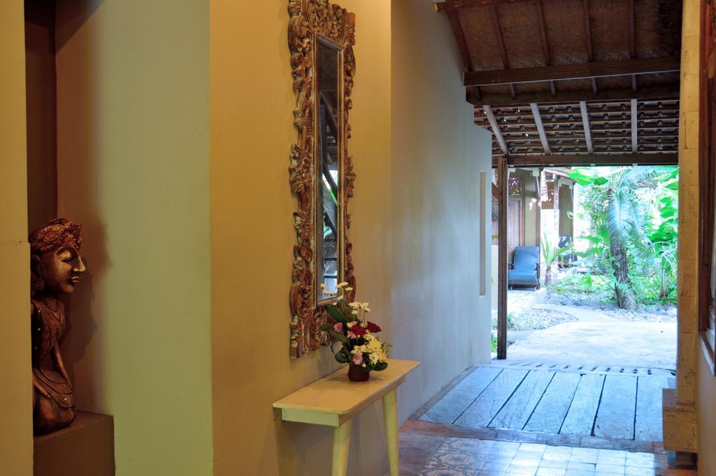 Desa Nyima Hotell Seminyak Exteriör bild