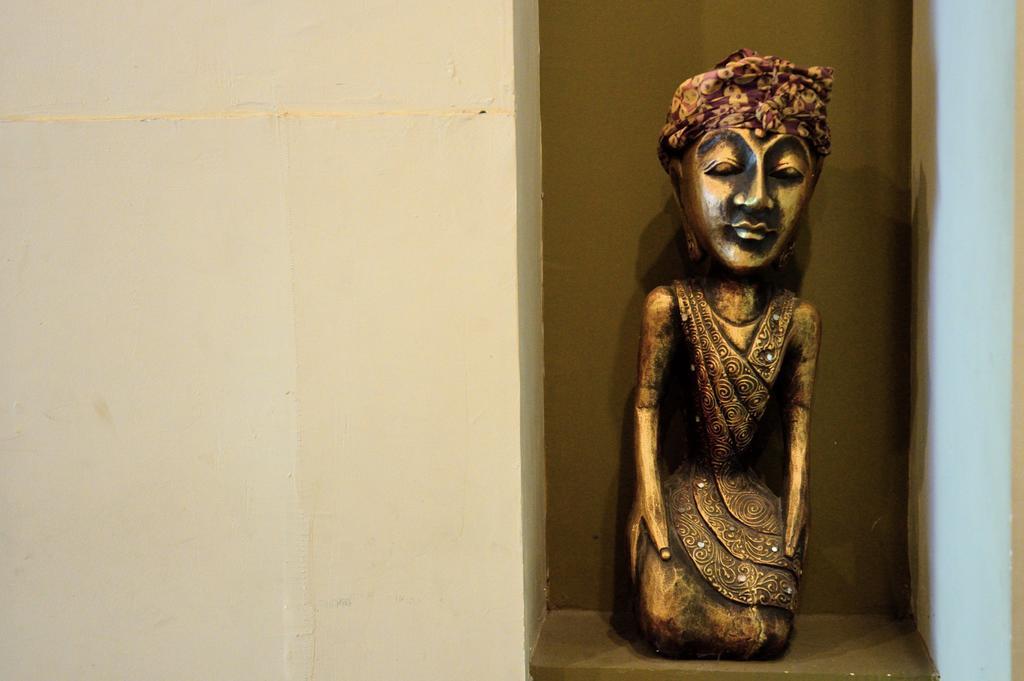 Desa Nyima Hotell Seminyak Exteriör bild