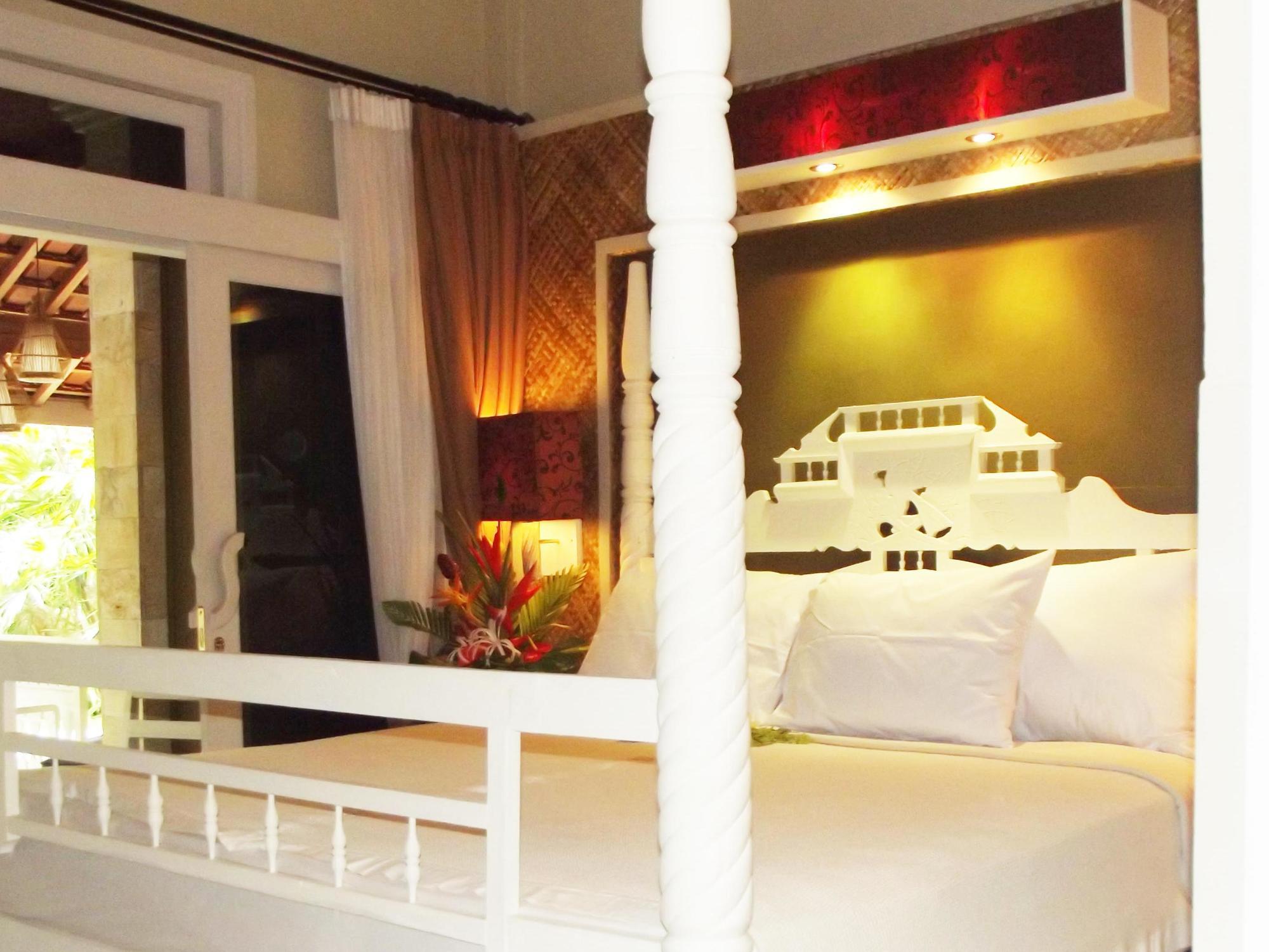 Desa Nyima Hotell Seminyak Exteriör bild