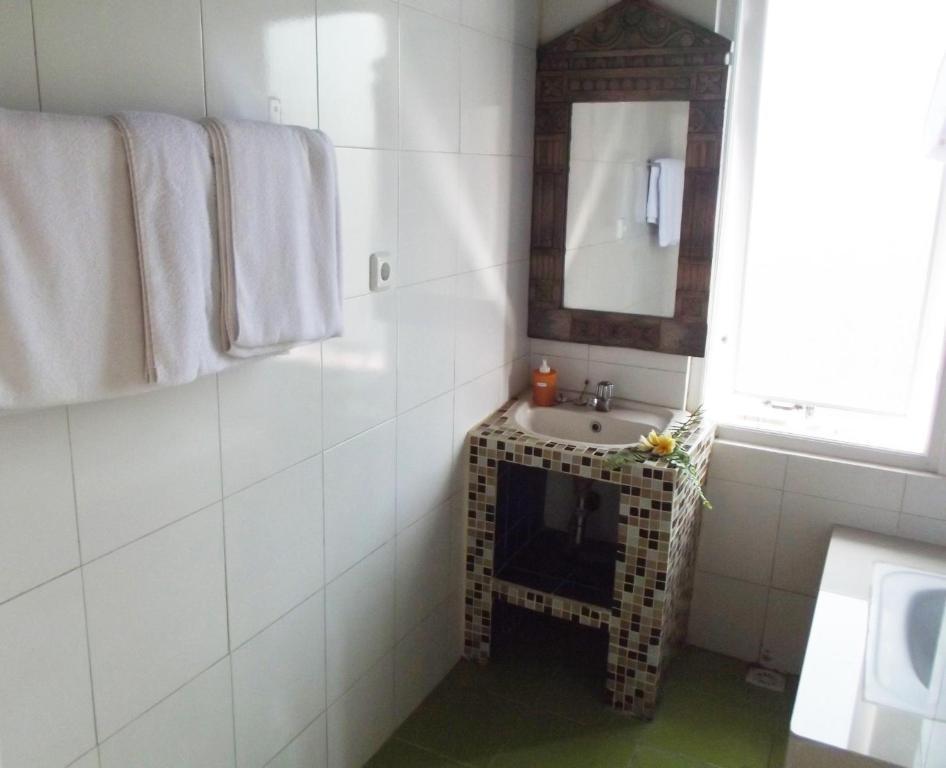 Desa Nyima Hotell Seminyak Rum bild