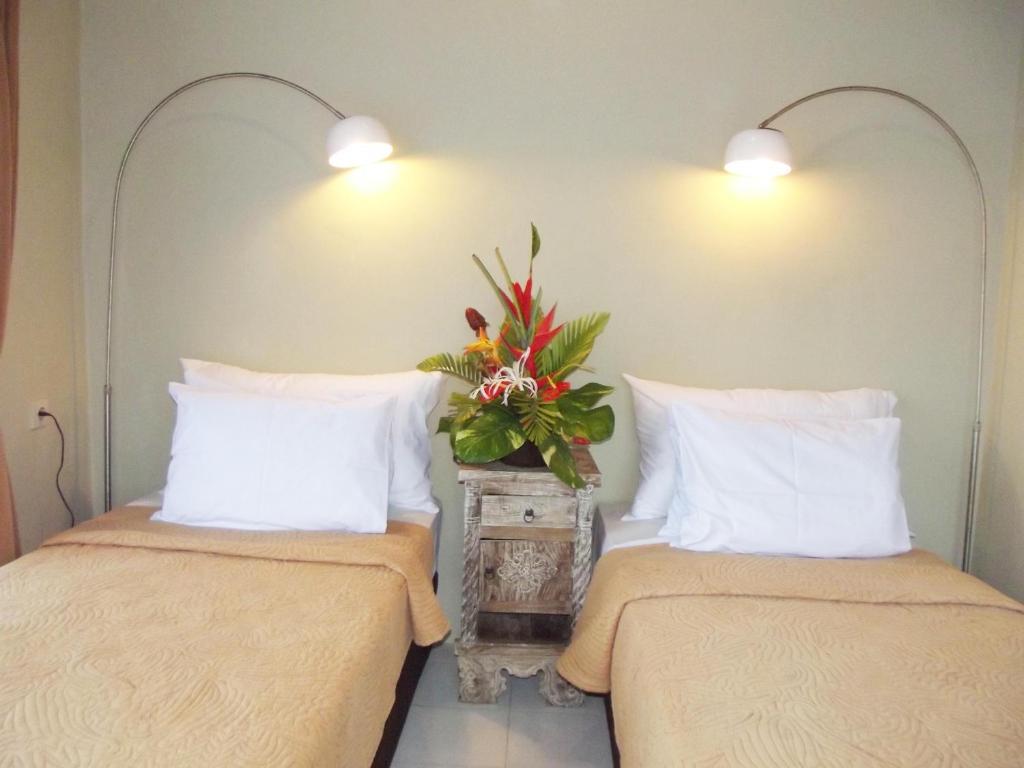 Desa Nyima Hotell Seminyak Rum bild