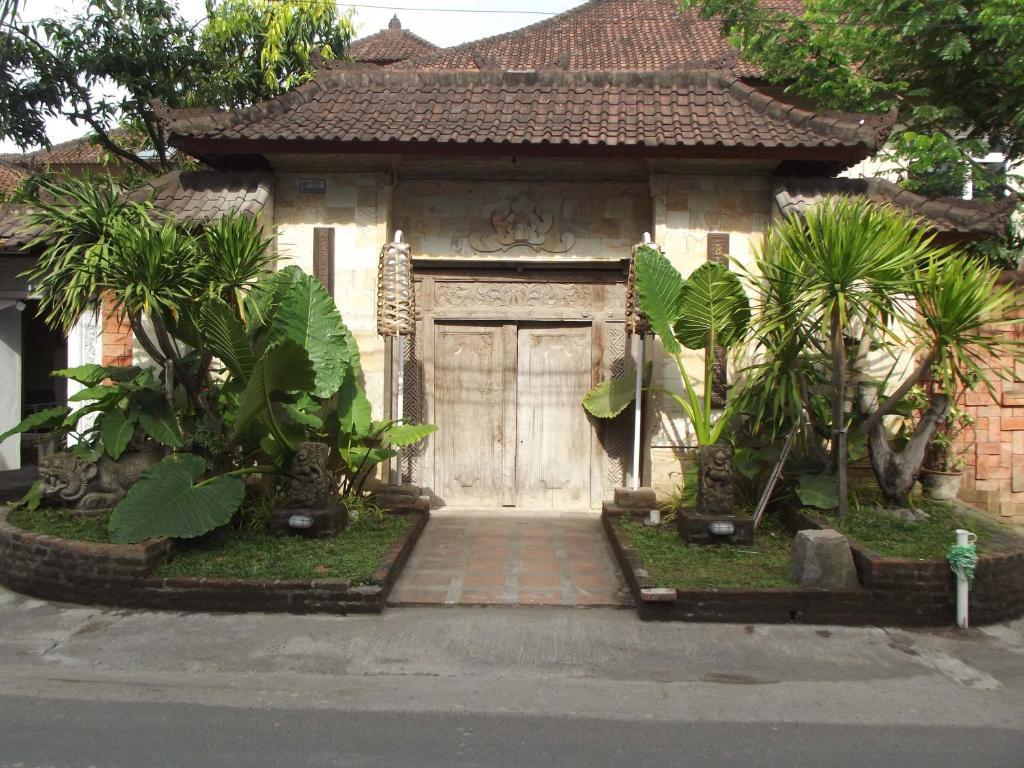 Desa Nyima Hotell Seminyak Exteriör bild